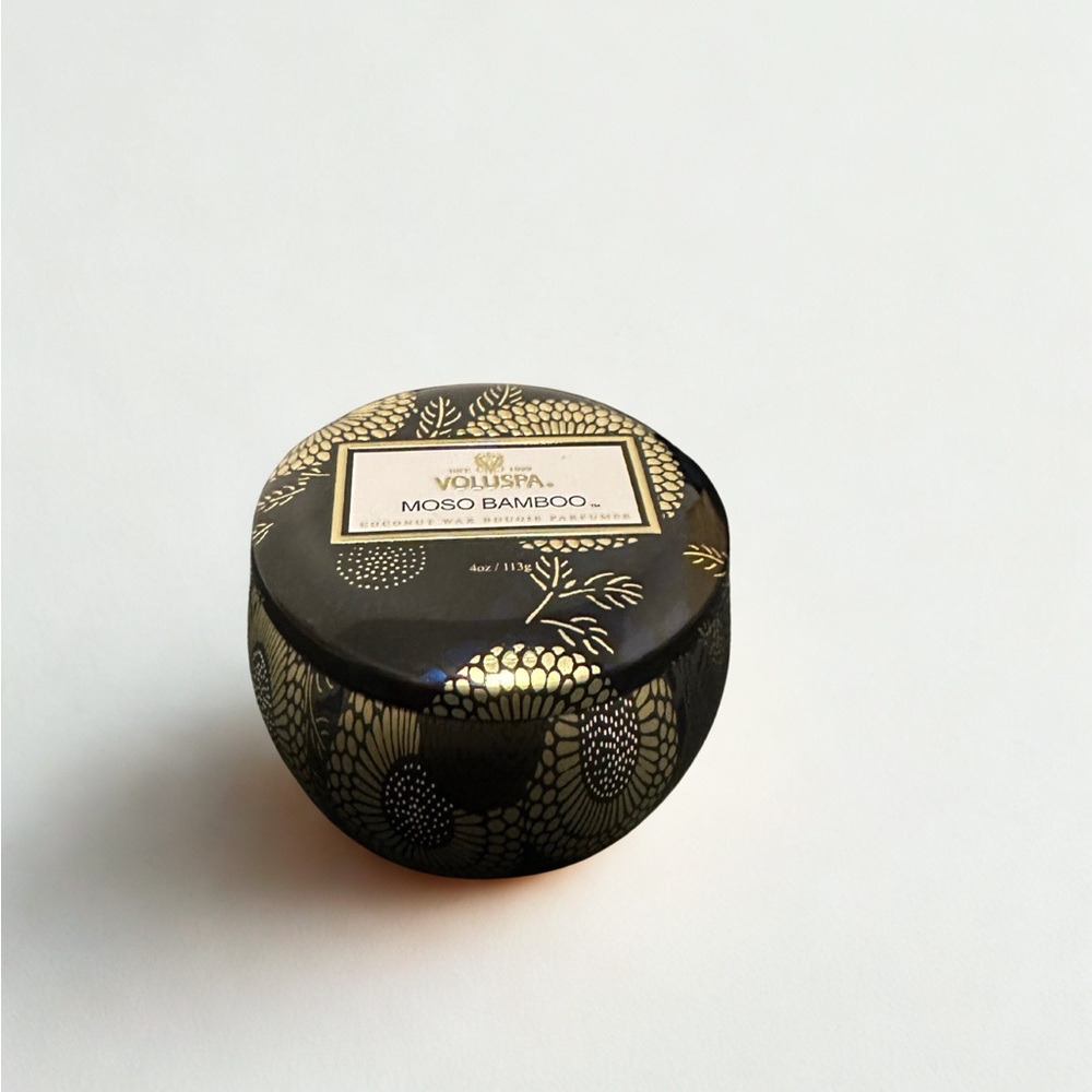 Voluspa Black and Gold Candle